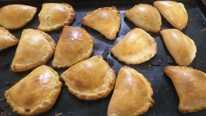 Curso CEPROART: Curso Virtual de Llauchas y Empanadas
